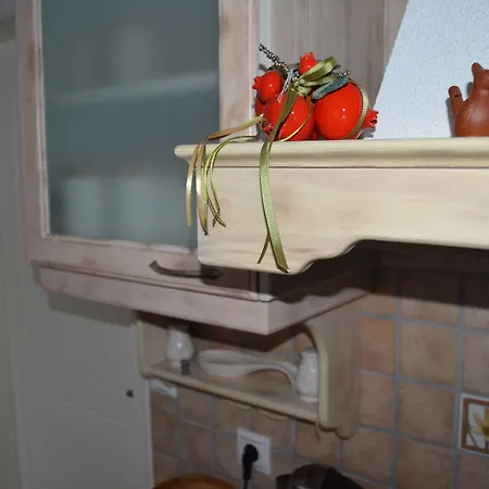 Blue Ark Flat & Aigeira