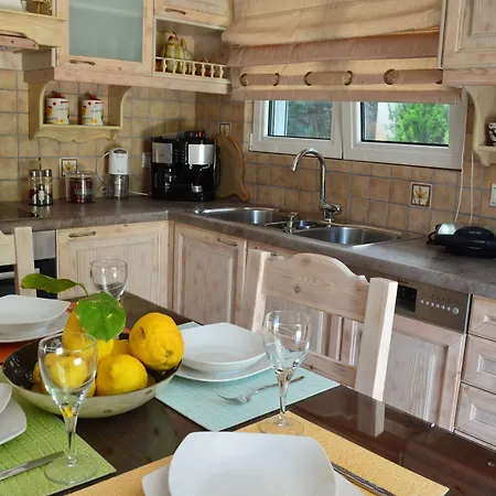 Blue Ark Flat & アパート