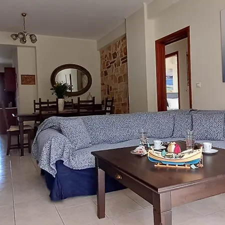 Blue Ark Flat & * Aigeira