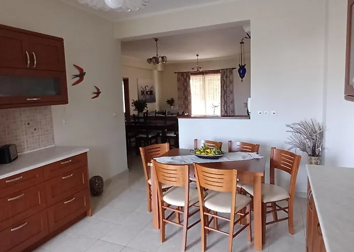 Blue Ark Flat & Appartement Aigeira